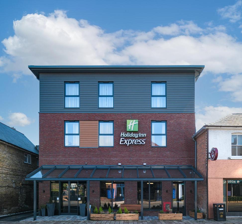 Holiday Inn Express - Fleet By Ihg Exteriör bild
